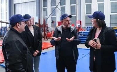 ŻJARA TAL-KLIJENTI AMERIKANI TAL-GANGYOU GROUP