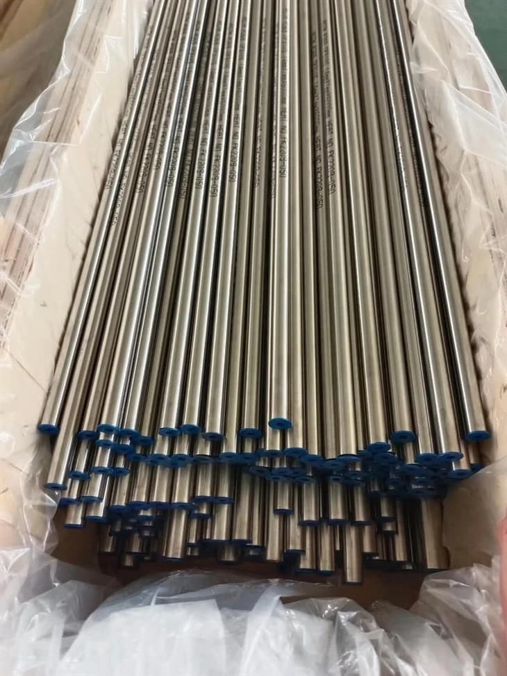 Tubu tal-Azzar li ma Jissaddadx ASTM A312 / ASTM SA312 310s 2