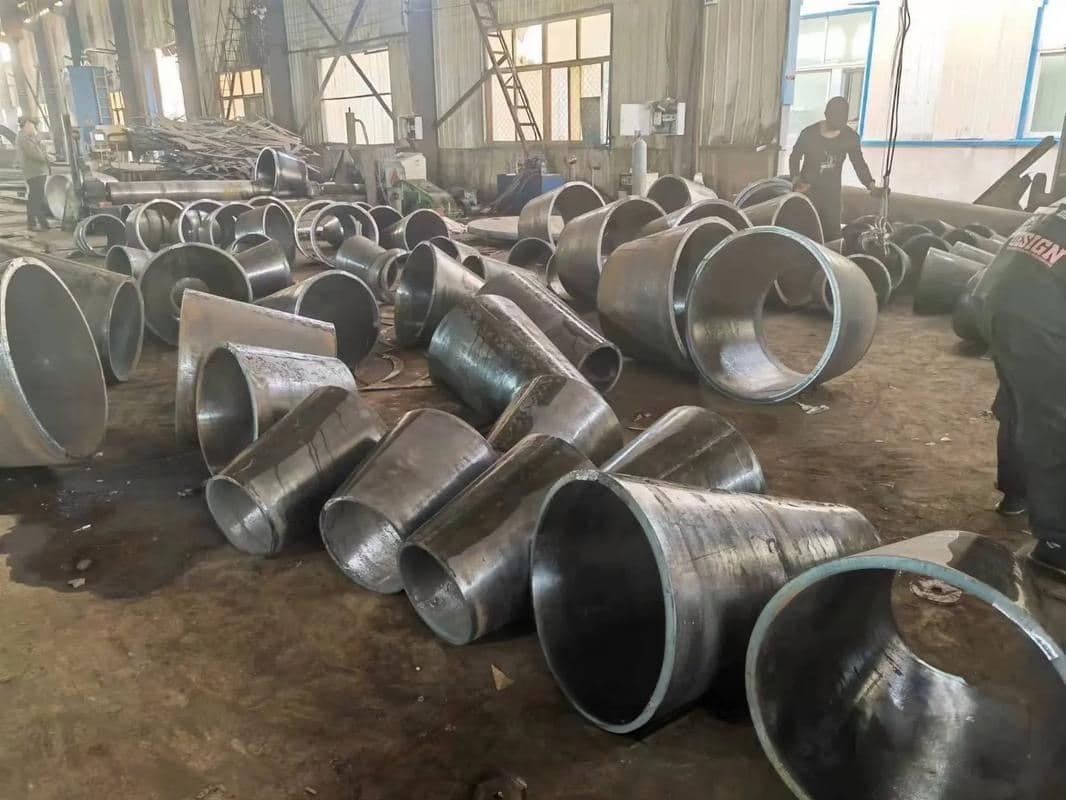 Pajp ta' Tnaqqis A335 P92 910×810×32mm Mibgħut lejn il-Vjetnam