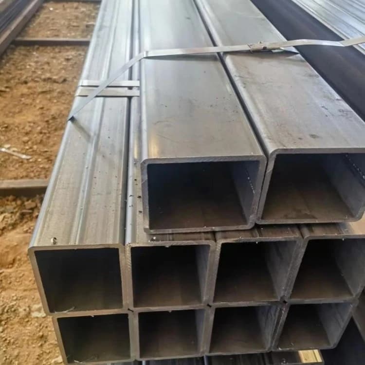 Hot-Rolled Square Tubing 3